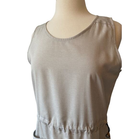 Merrell Women's M Athleisure Pinstripe Gray Sleeveless Dress Packable Hiking - Picture 5 of 9